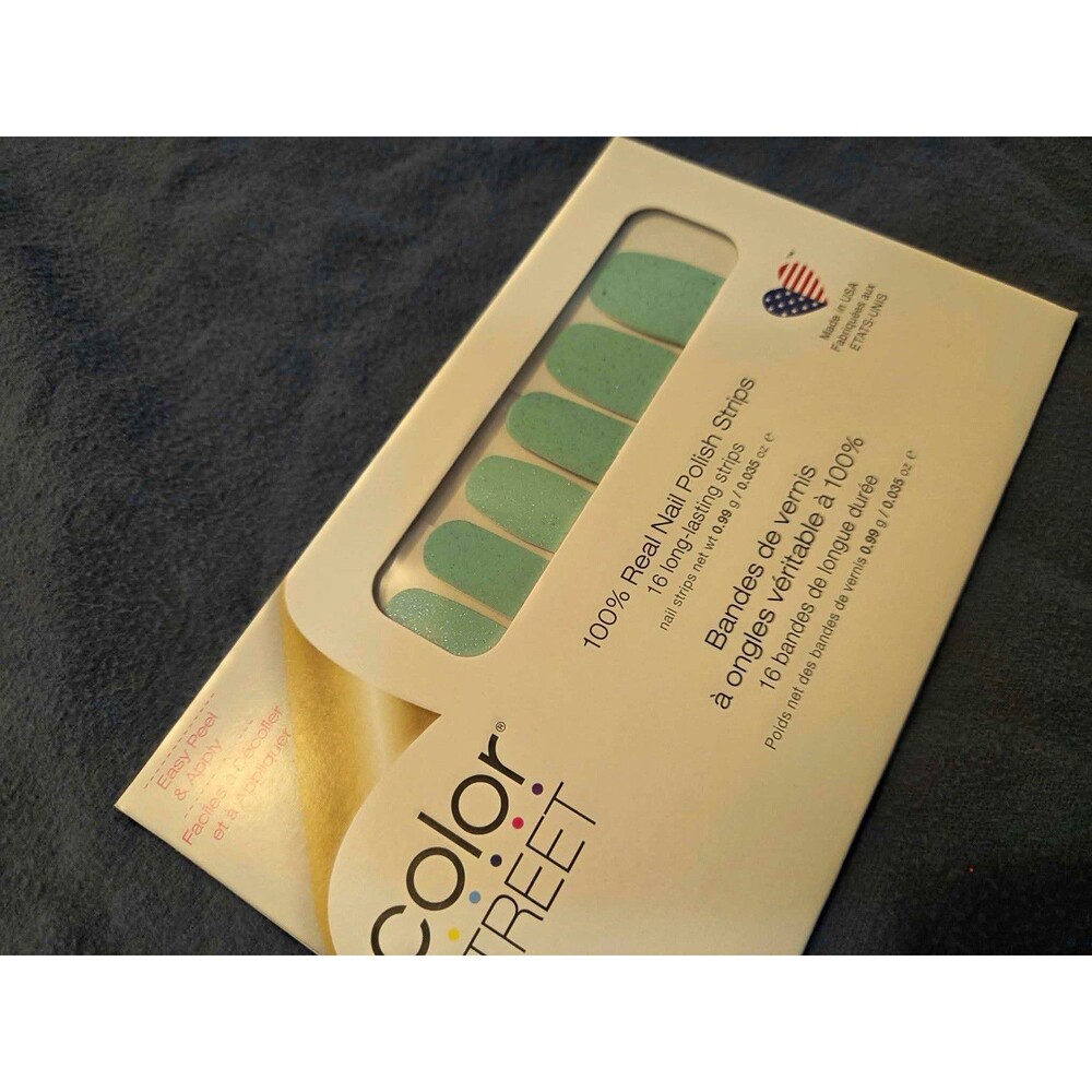 Color Street Press-On Nails Green Shimmer Self-Adhesive Full Tranquil Waters